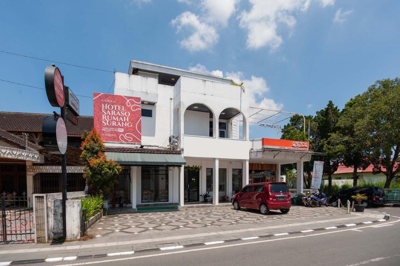 Urbanview Hotel Ananda Syariah Bukittinggi Bagian luar foto